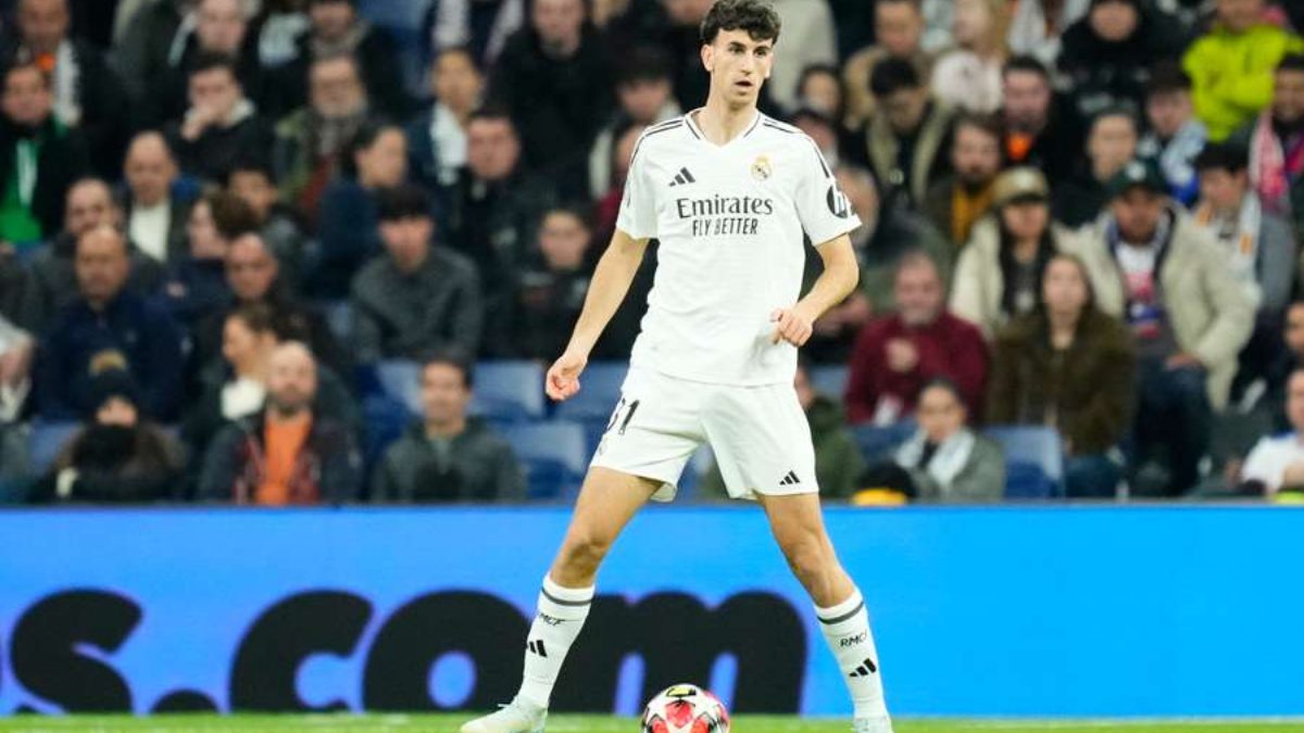 Jacobo Ramón durante un partido con el Real Madrid