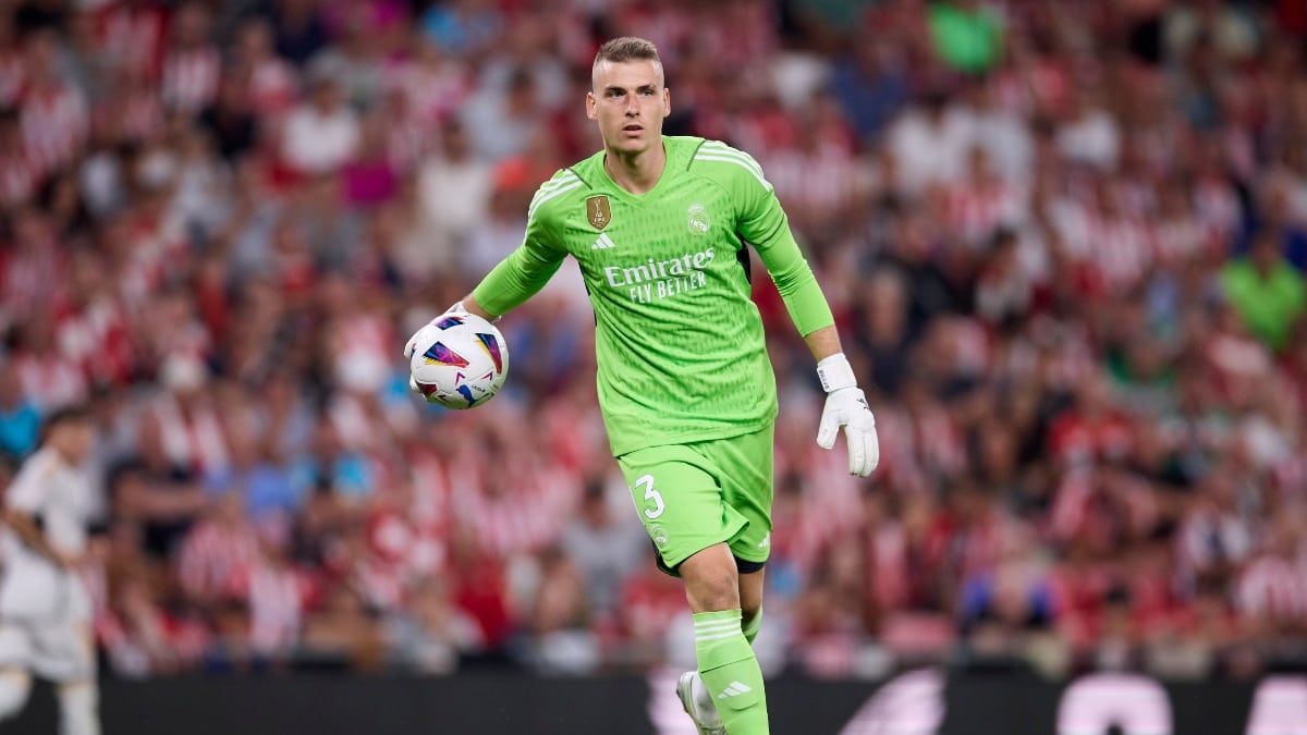 Andriy Lunin durante un partido del Real Madrid