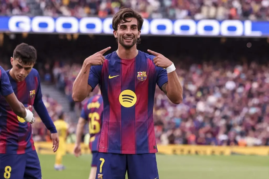 Ferran Torres aun puede renovar por el Barcelona