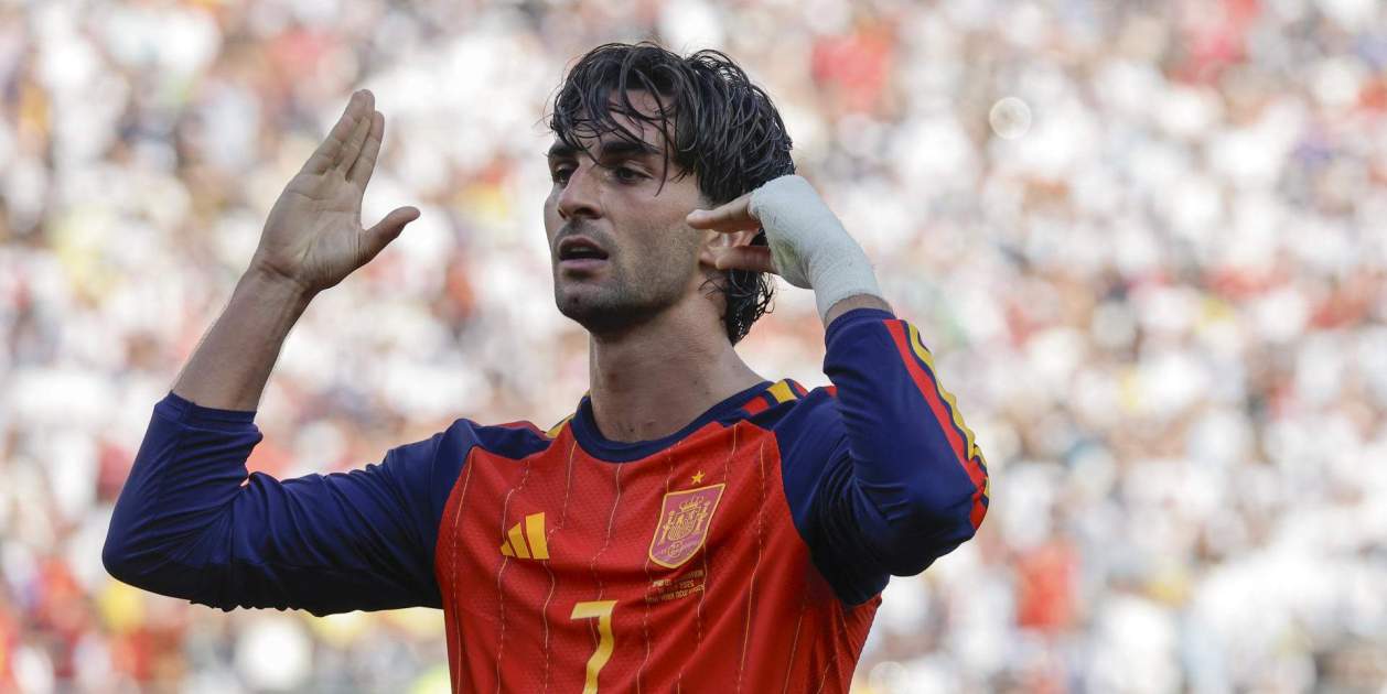 Ferran Torres hizo buenas migas en el Mundial con los jugadores del Atlético / Getty Images