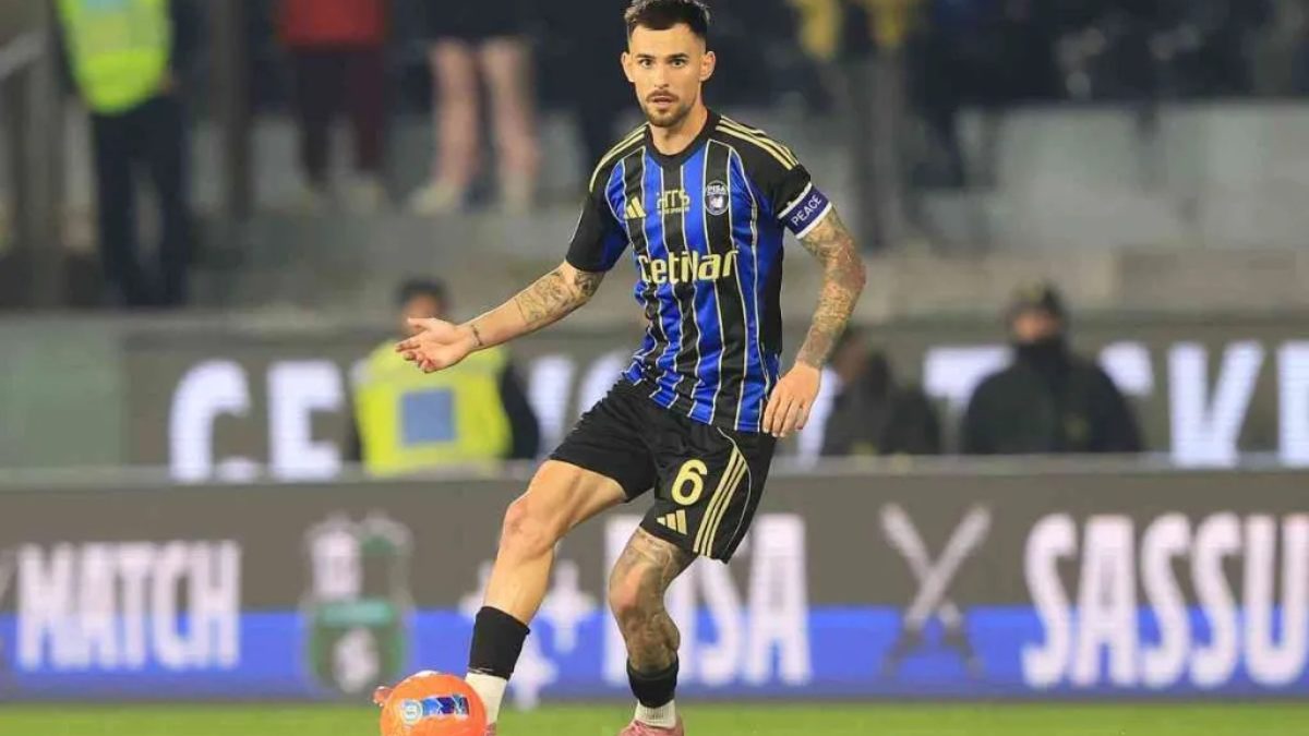 Marius Marin durante un partido con el Pisa