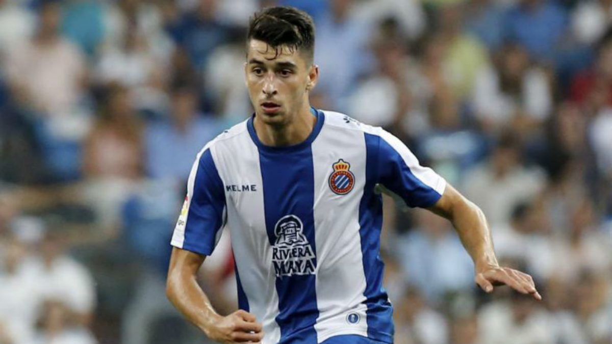 Marc Roca durante un partido con el Espanyol