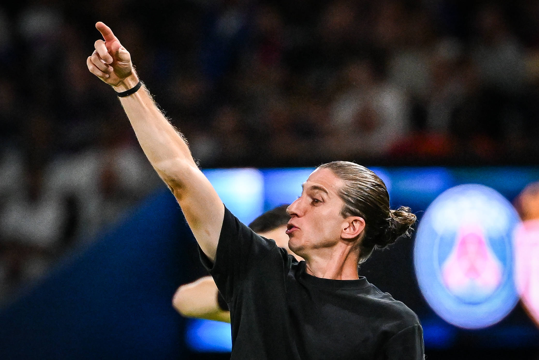 El Atlético de Madrid sitúa a Filipe Luís como candidato para suceder a Diego Pablo Simeone en junio