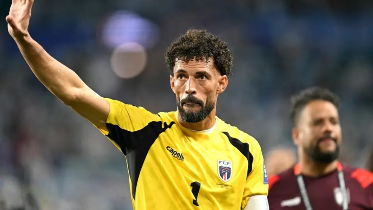 Vozinha tras un partido de Cabo Verde durante el Mundial 2026