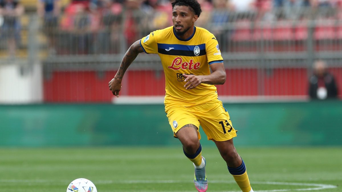 Éderson during a match with Atalanta