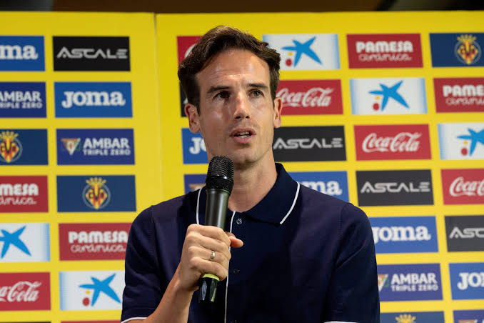 Íñigo Pérez se tambalea en el Villarreal