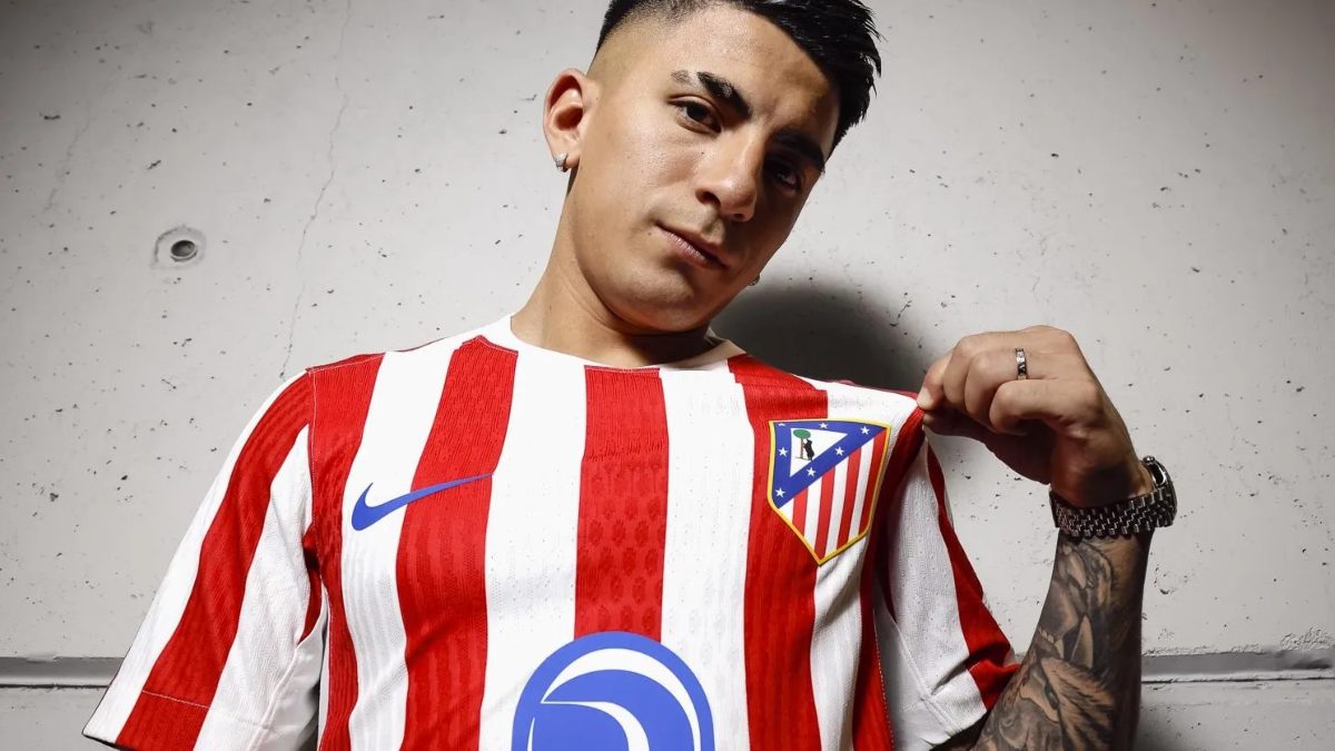 Thiago Almada during his presentation with Atlético de Madrid