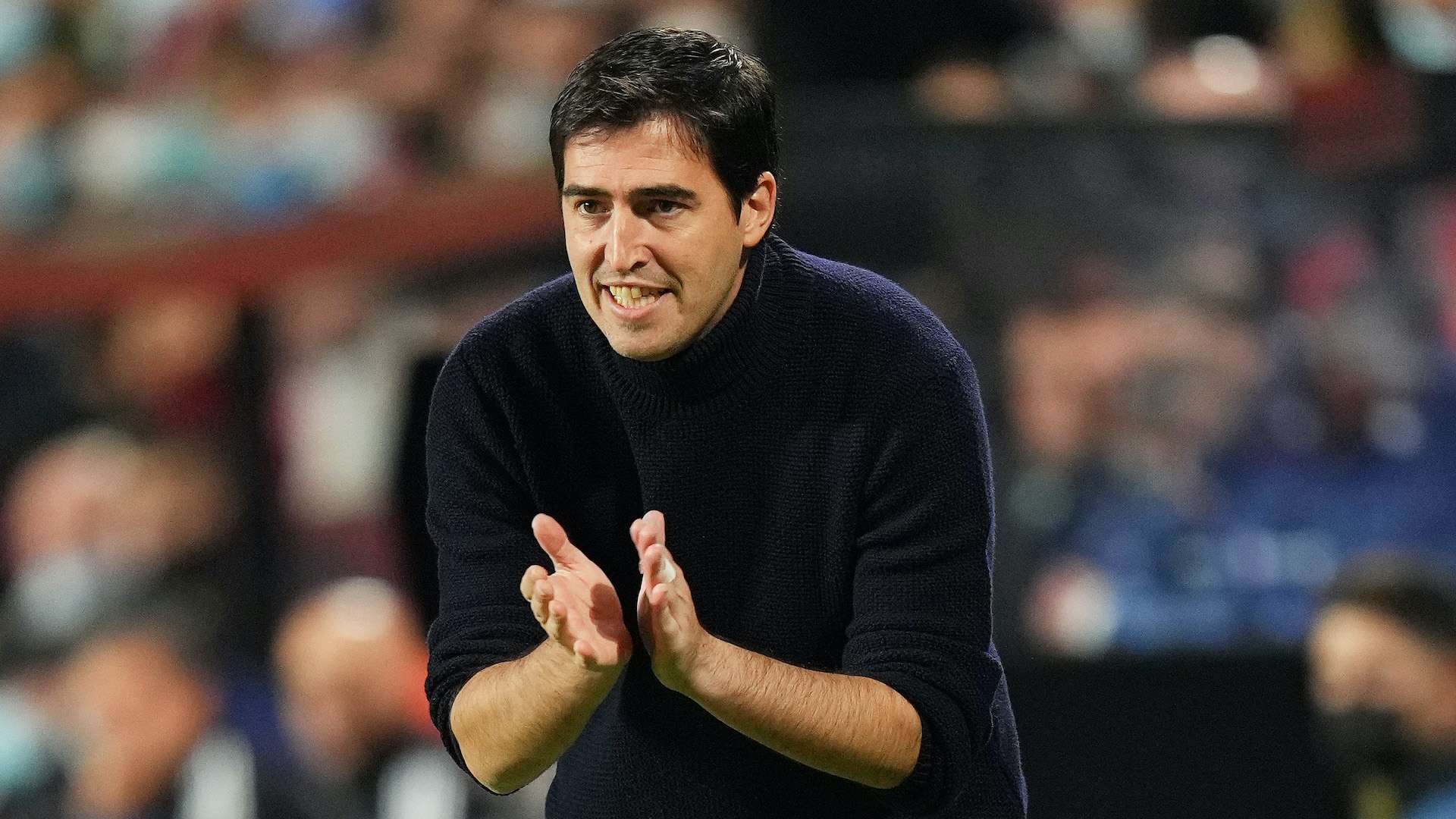 Iraola podría seguir en la Premier