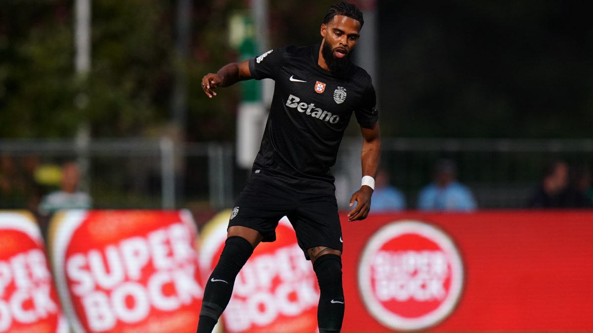Jeremiah St. Juste during a match with Sporting de Portugal