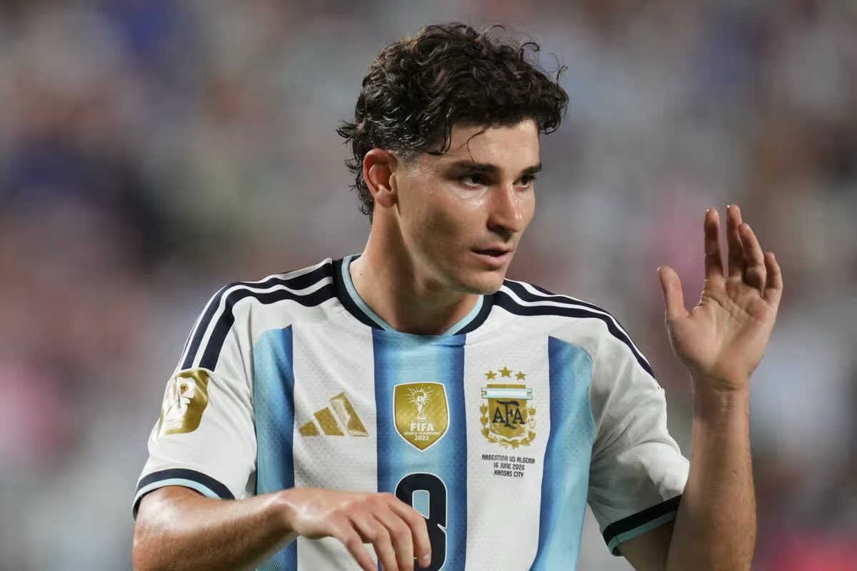 200 millones por Julián Álvarez