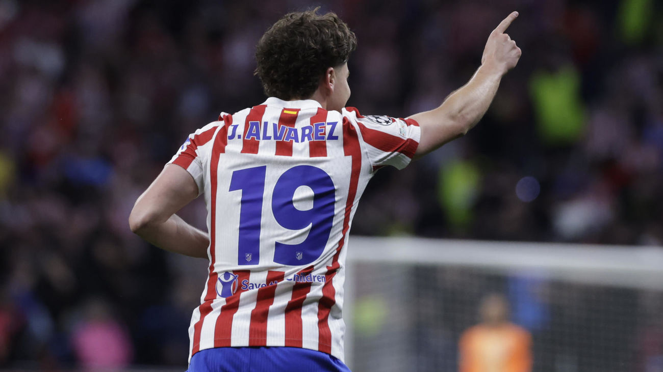 Julián Álvarez, Barcelona's target