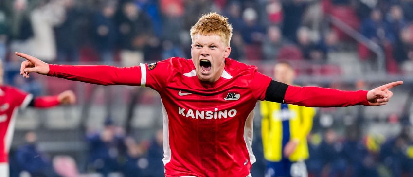 Real Madrid monitors Kees Smith