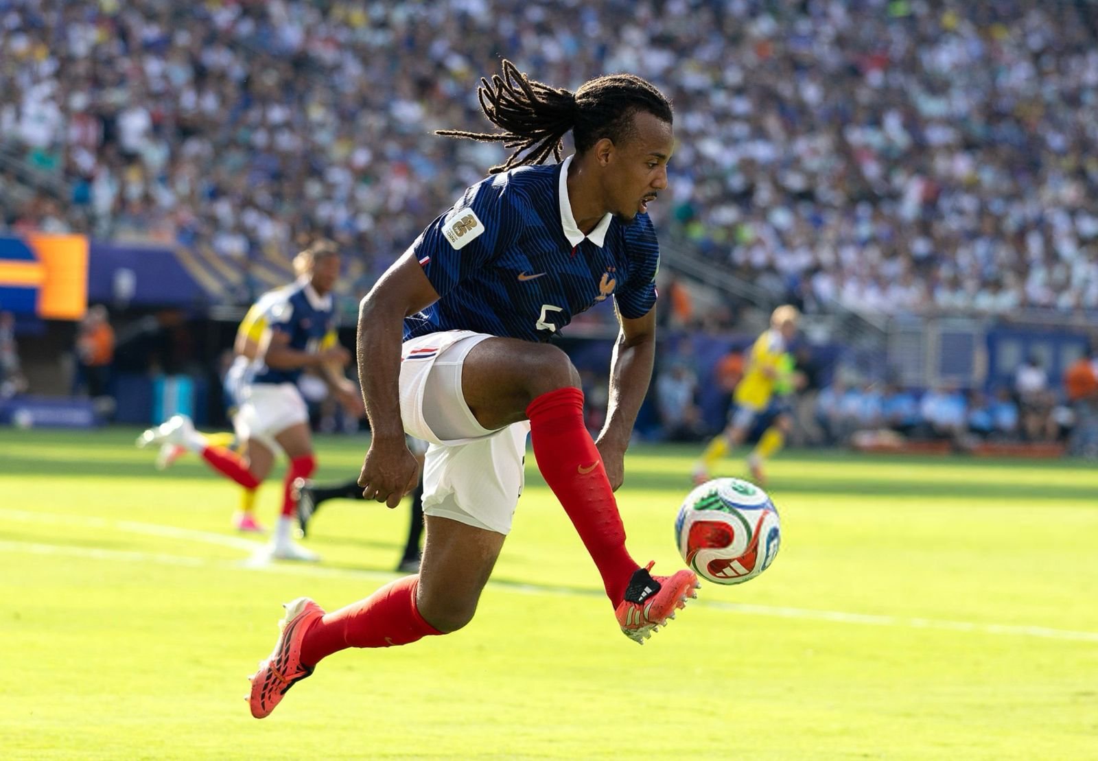 El Bayern Múnich, interesado en el fichaje de Jules Koundé, descarte del Barcelona