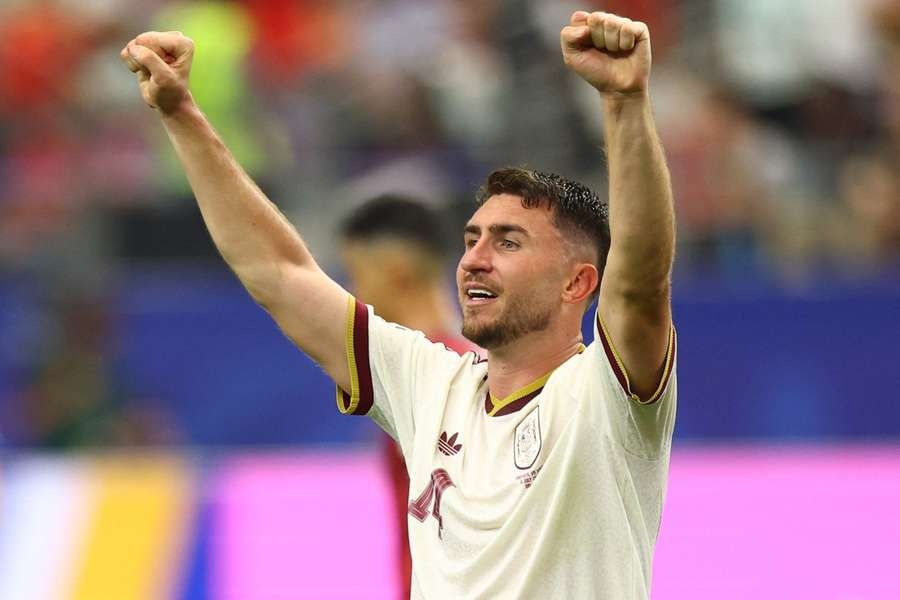 Laporte aparece en la agenda del Real Madrid