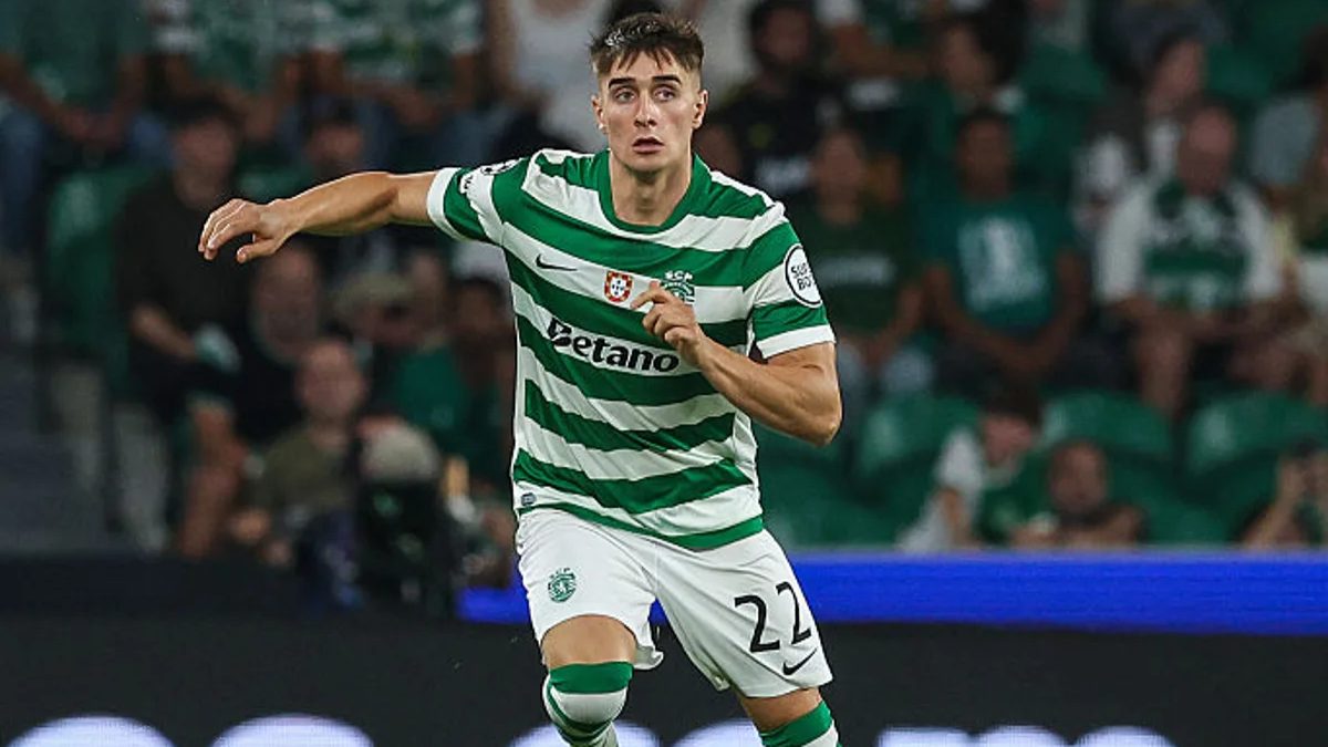 Iván Fresneda durante un partido con el Sporting de Portugal