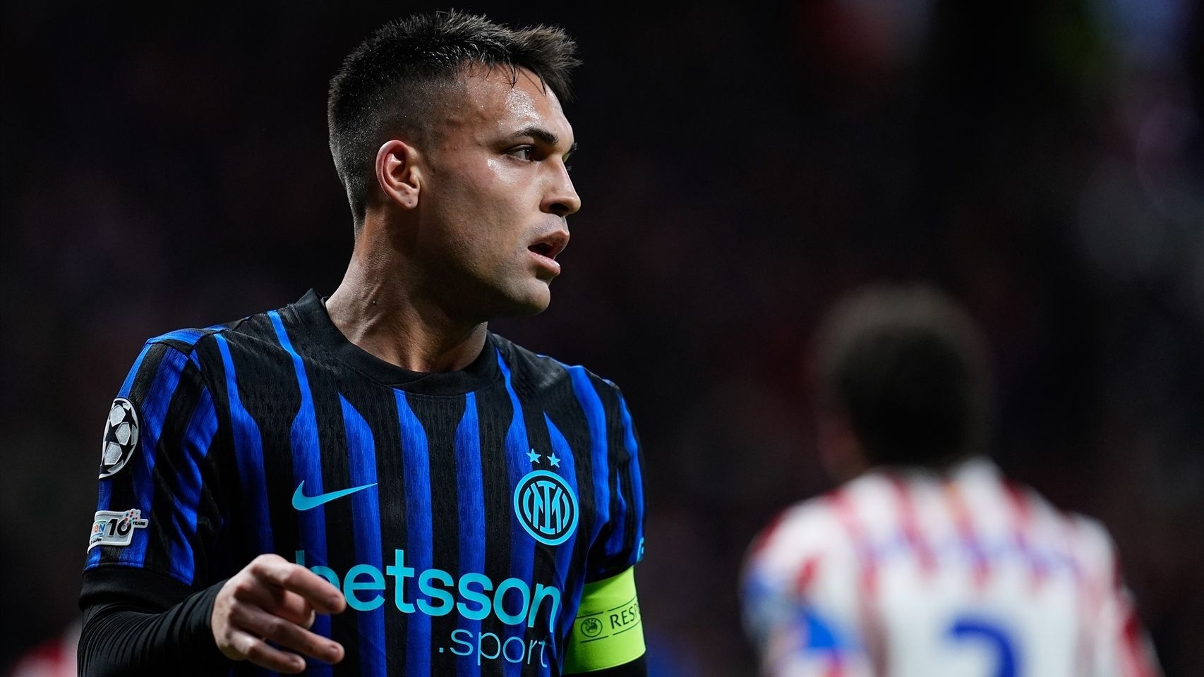 Lautaro Martínez se escapa del Barcelona