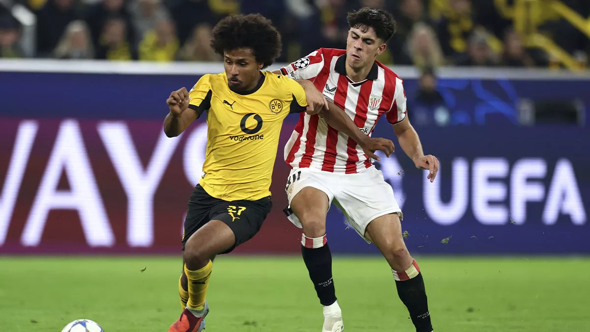 Karim Adeyemi durante un Borussia Dortmund - Athletic Club
