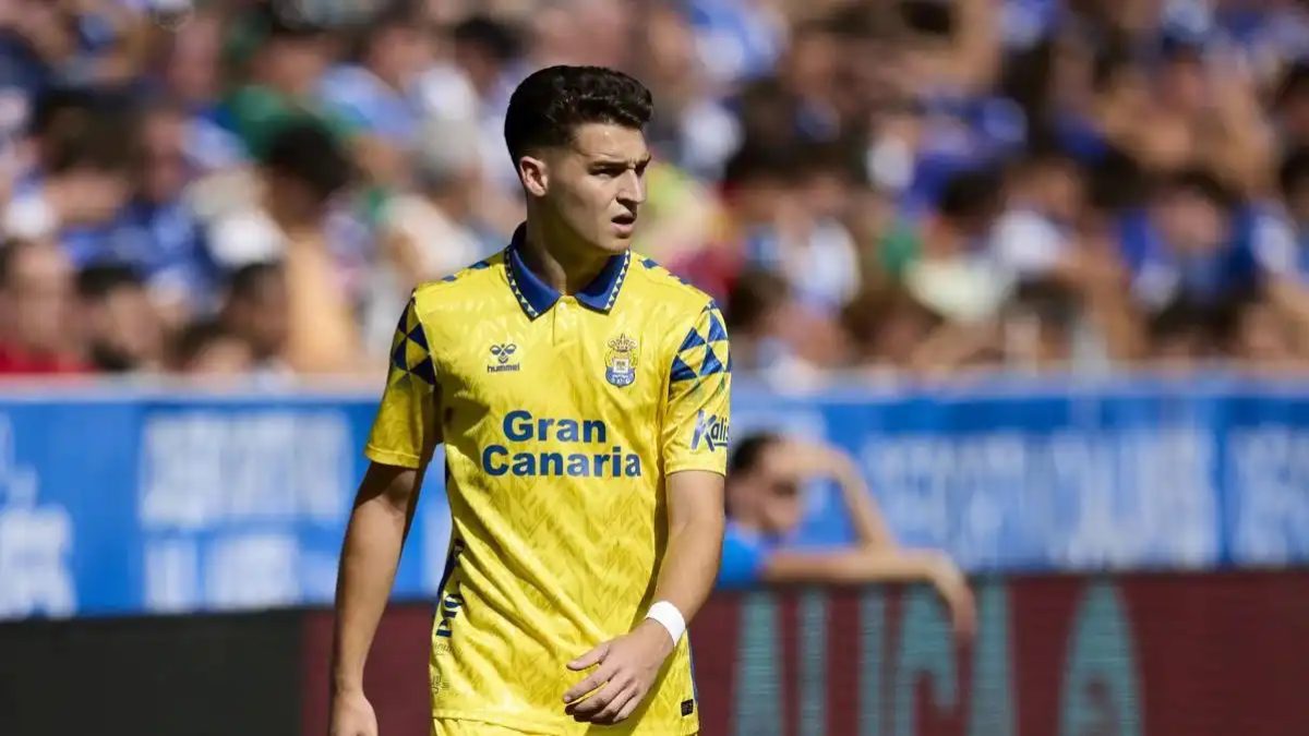 Mika Mármol durante un partido con Las Palmas