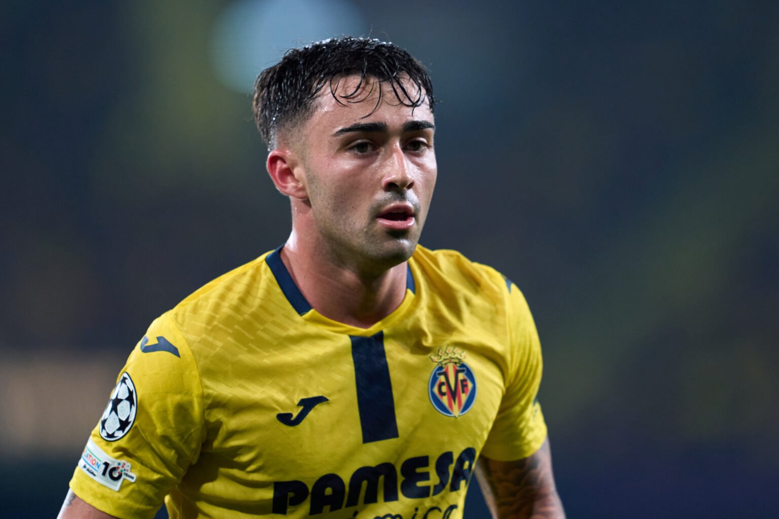 ¡Ojo Villarreal! La Premier quiere a Moleiro