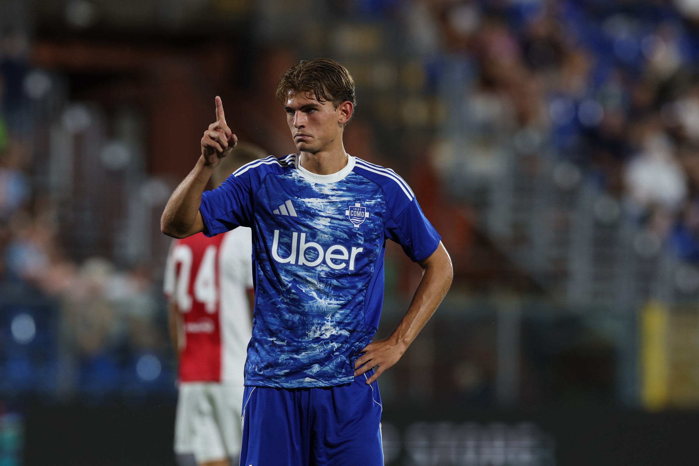 Nico Paz, la joya del Como de Fábregas