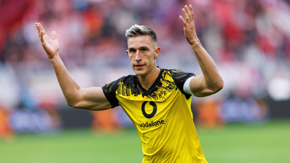 Nico Schlotterbeck, defensa central del Borussia Dortmund