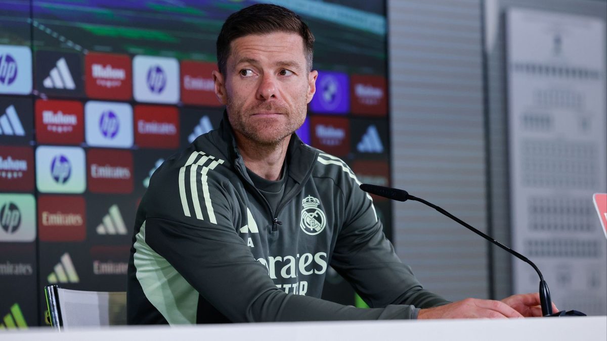Xabi Alonso durante una rueda de prensa con el Real Madrid