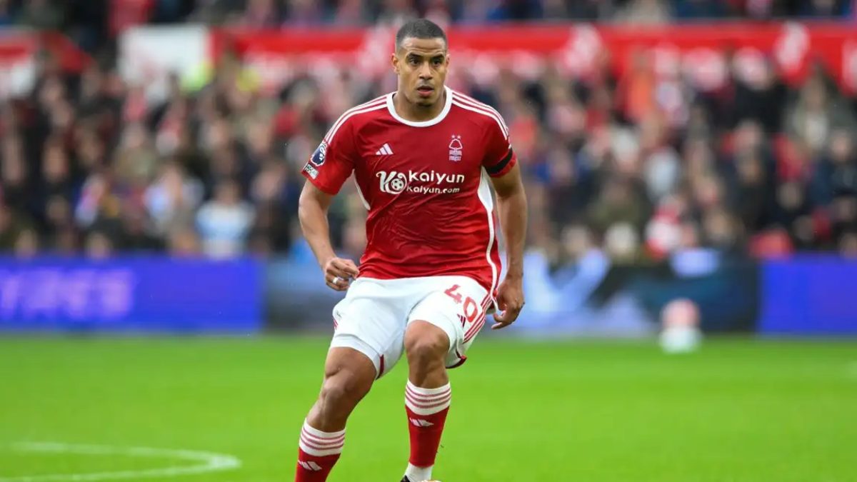 Murillo, central del Nottingham Forest