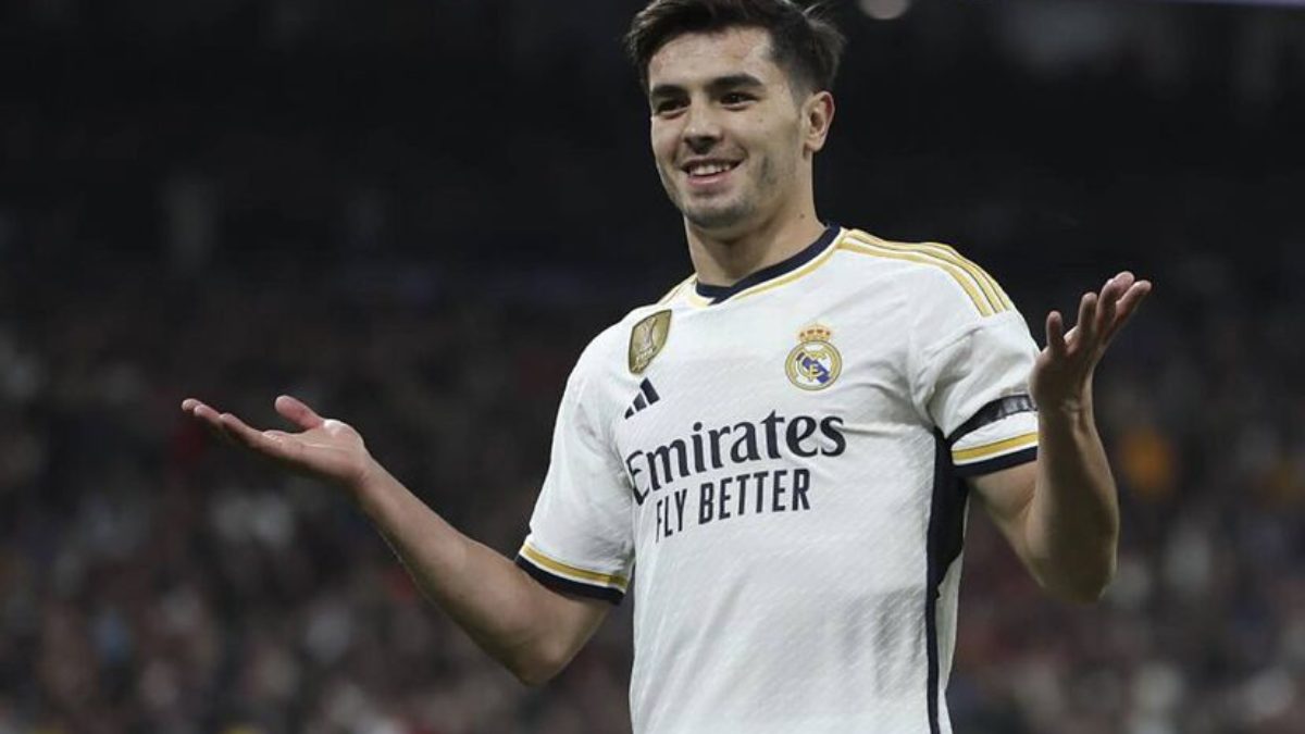 Brahim Díaz celebra un gol con el Real Madrid