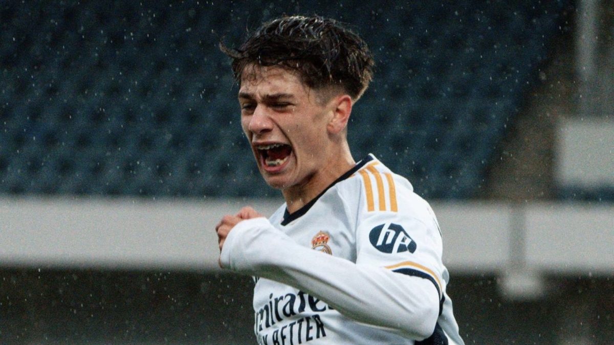Marco Company célèbre un but marqué dans les rangs des jeunes du Real Madrid