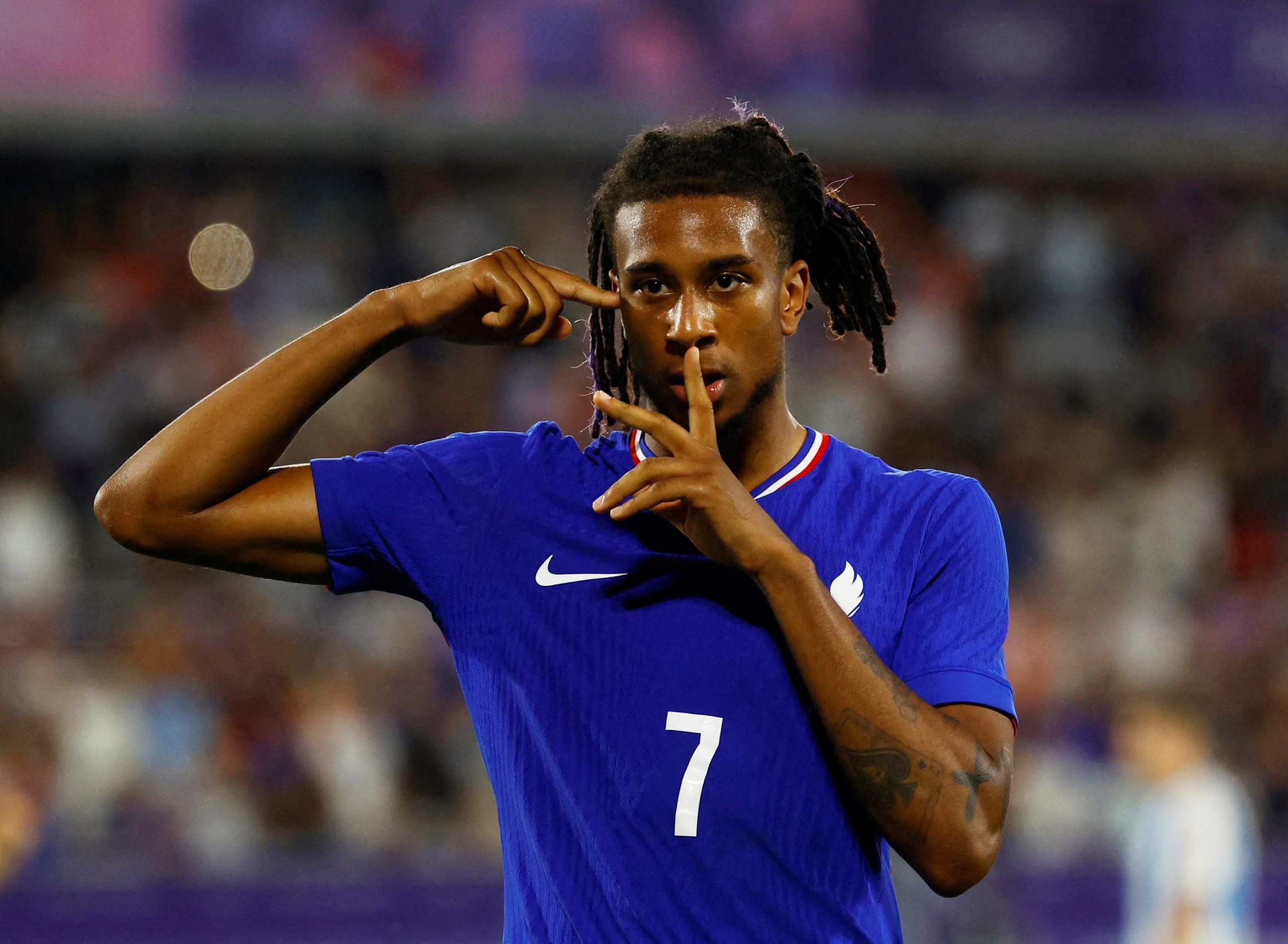 Olise no fichará por el Real Madrid