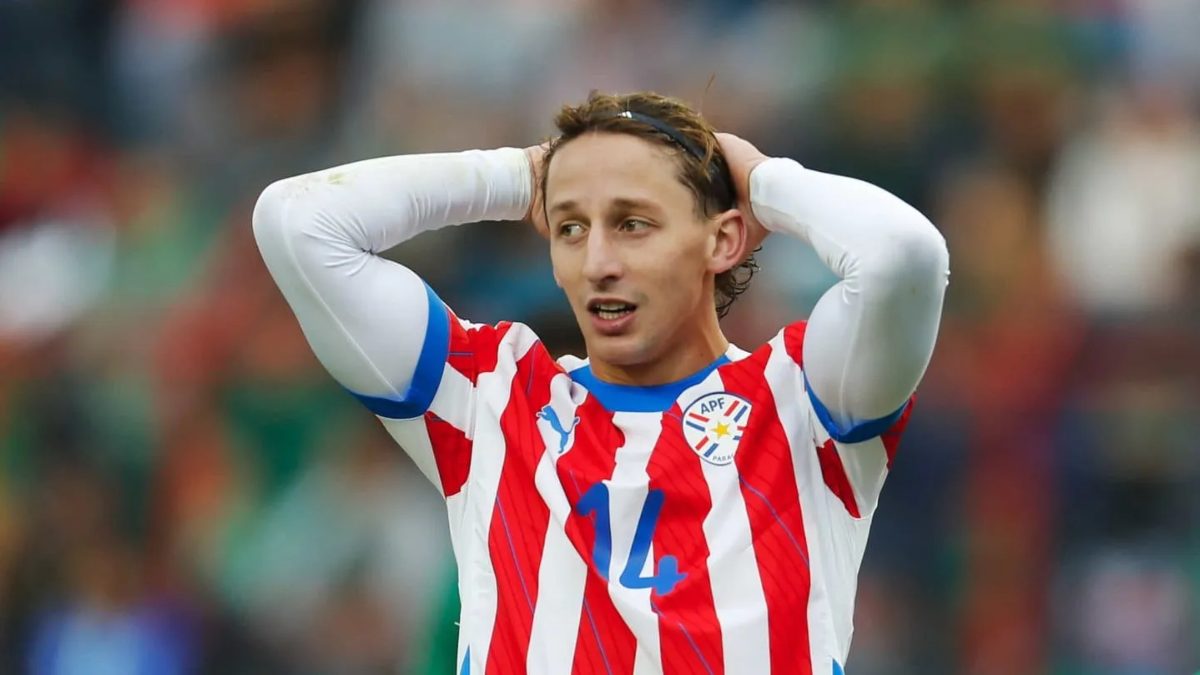 Matías Galarza durante un partido con la selección de Paraguay