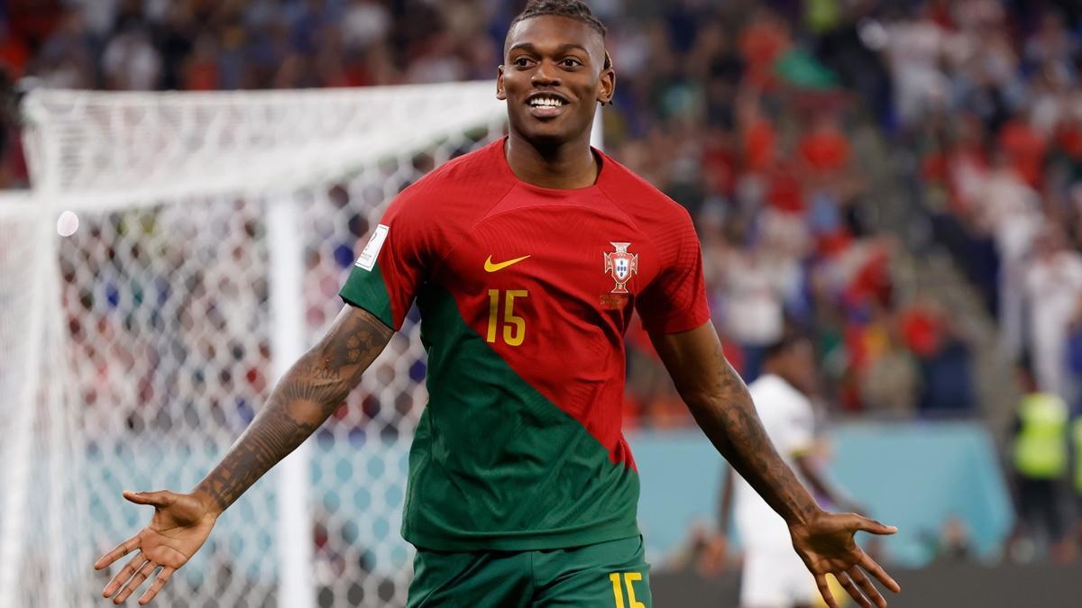 Rafa Leao vuelve a la órbita del Barcelona