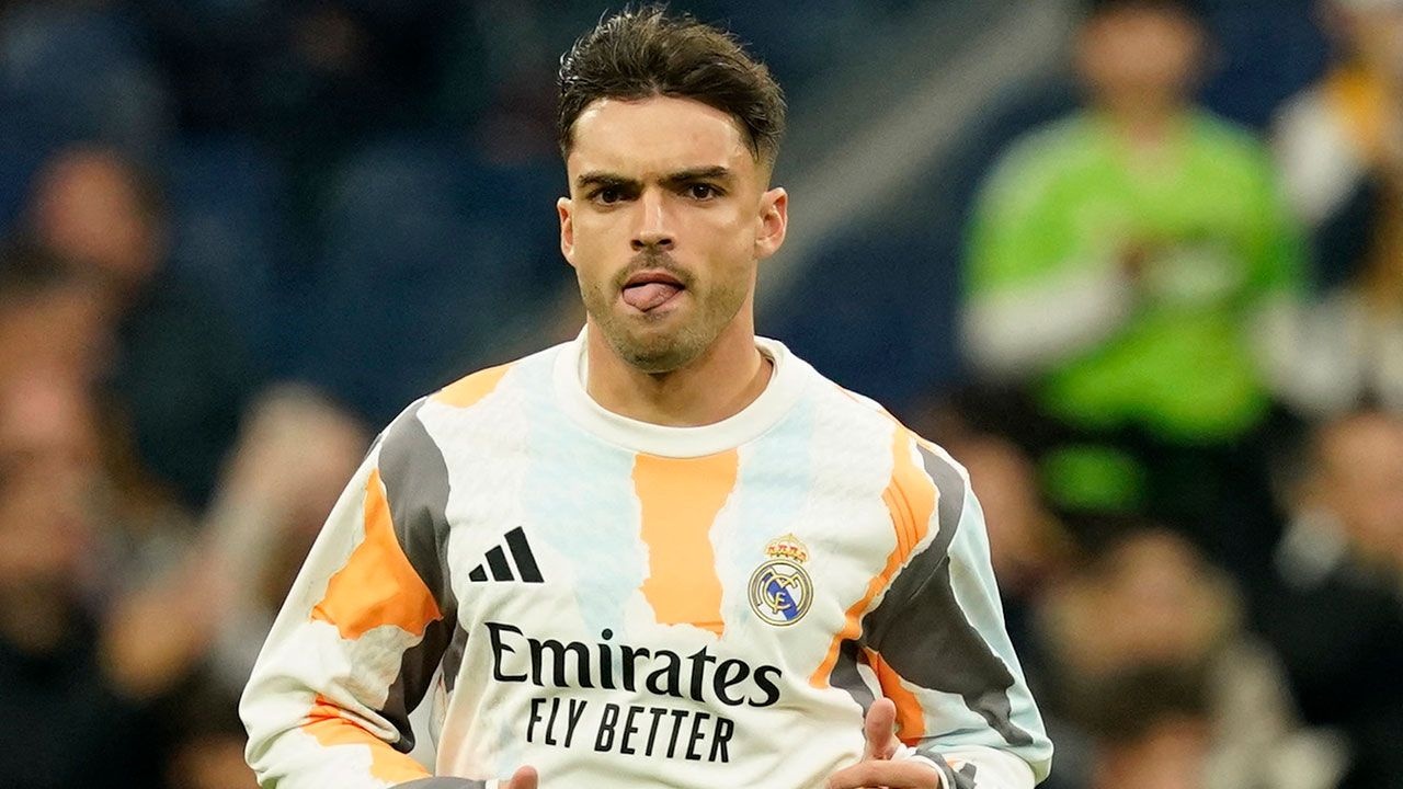 Raúl Asencio apunta al Tottenham