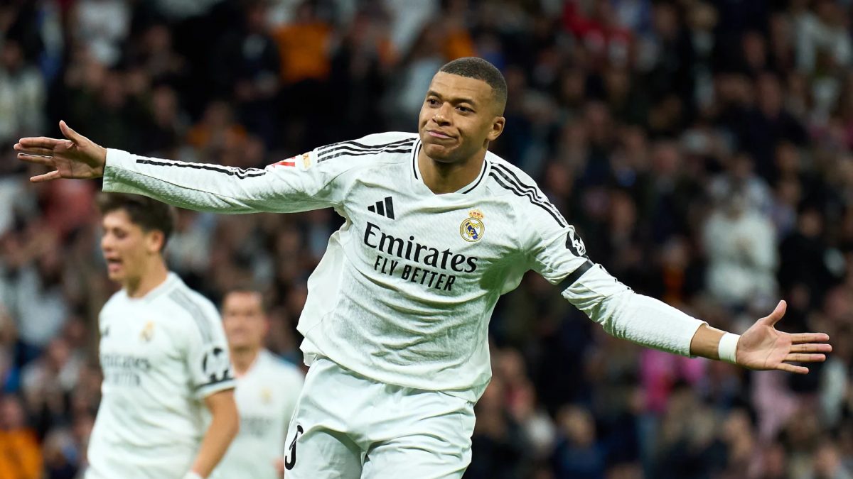 Kylian Mbappé celebra un gol con el Real Madrid