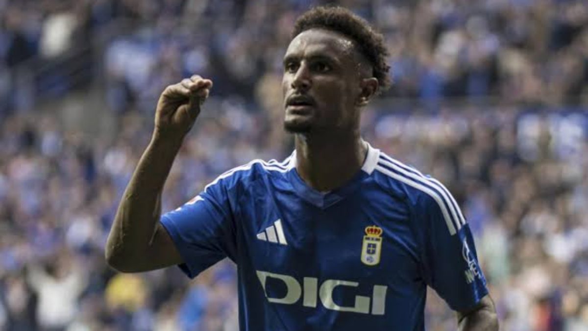 Haissem Hassan celebra un gol anotado con el Real Oviedo