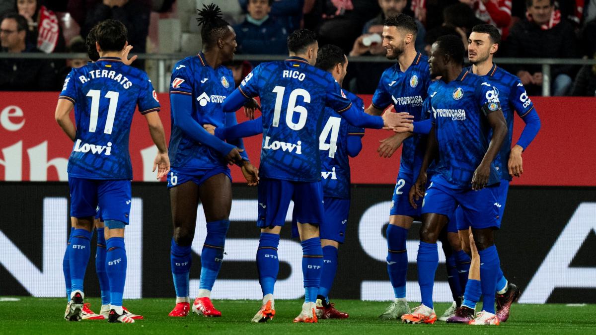 Los jugadores del Getafe celebran un gol