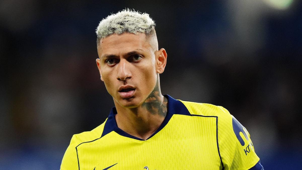 Richarlison podría jugar con Mohamed Salah en Turquía / Maxppp