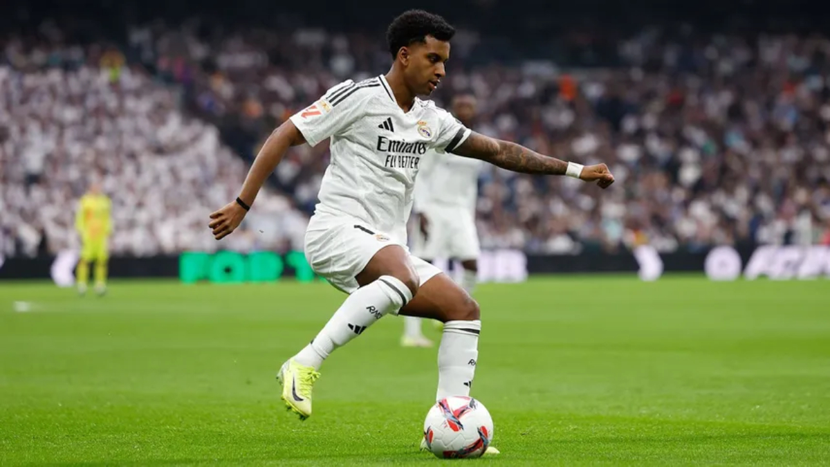 Rodrygo durante un partido con el Real Madrid