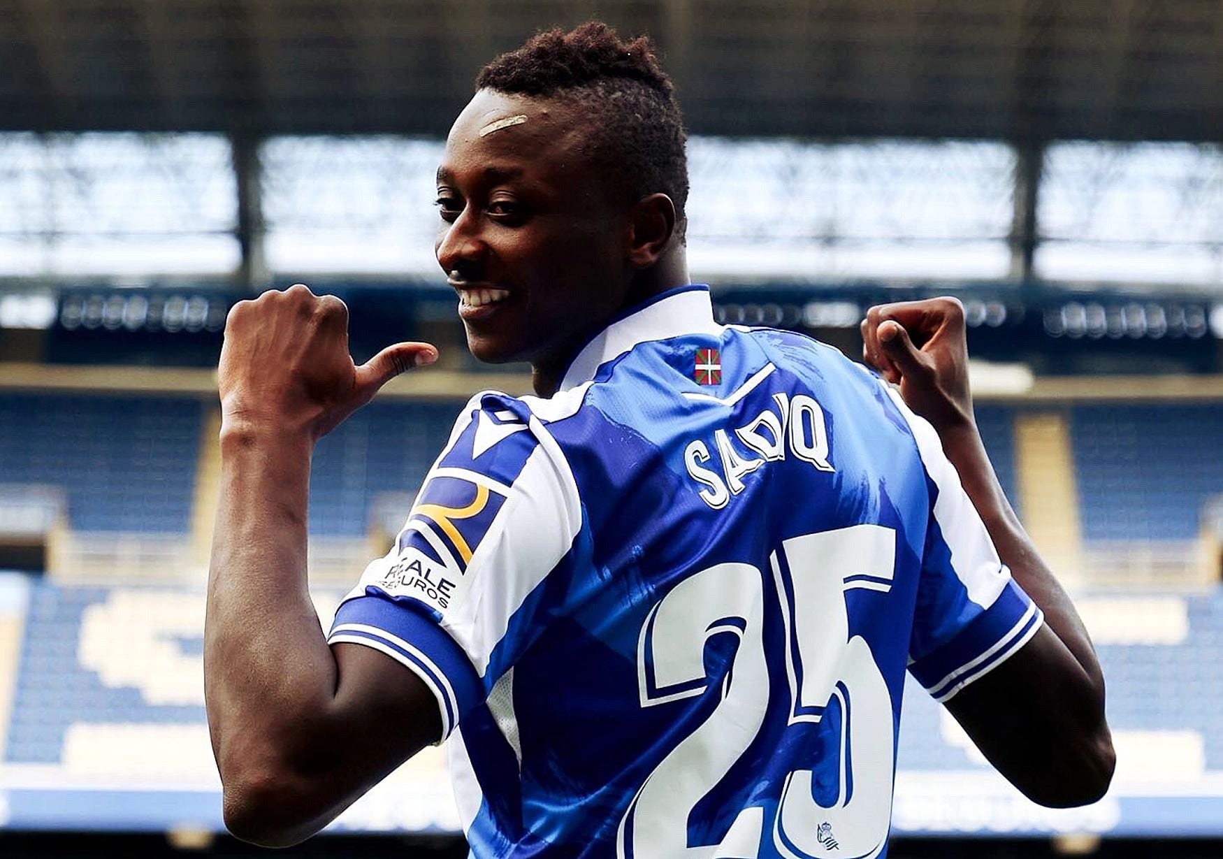 Sadiq y otros 5 saldrán de la Real Sociedad