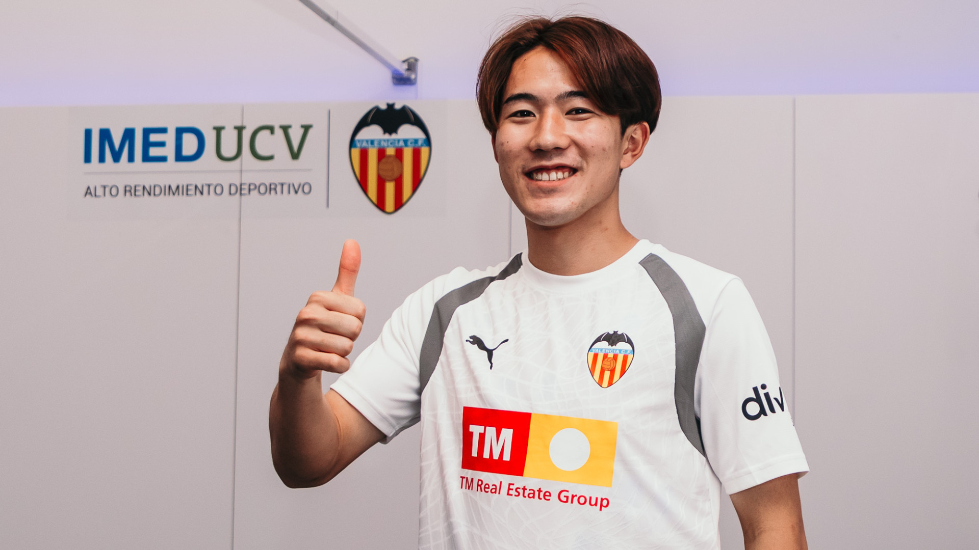 Sato, nuevo fichaje del Valencia