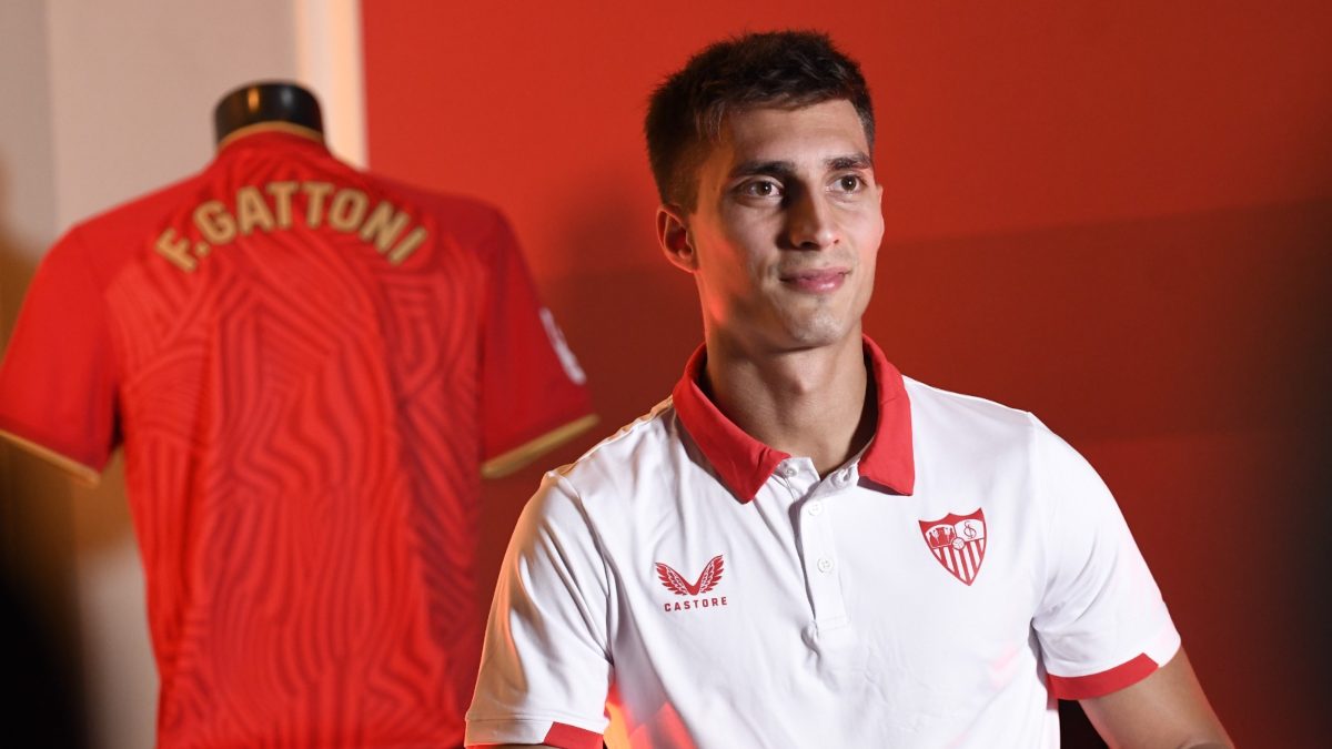 Federico Gattoni durante su presentación con el Sevilla