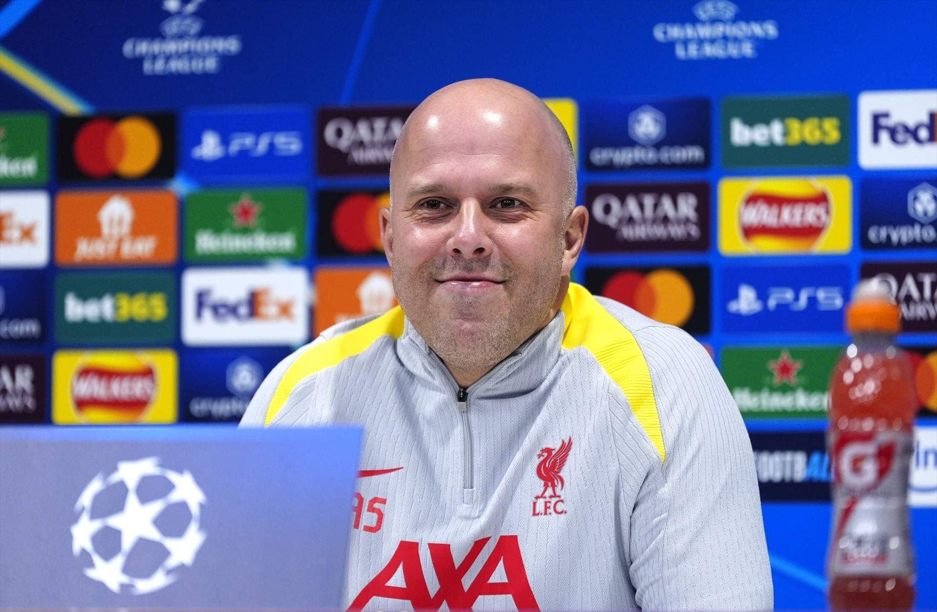 Situación complicada para Arne Slot