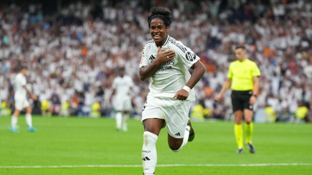 Endrick celebra un gol con el Real Madrid