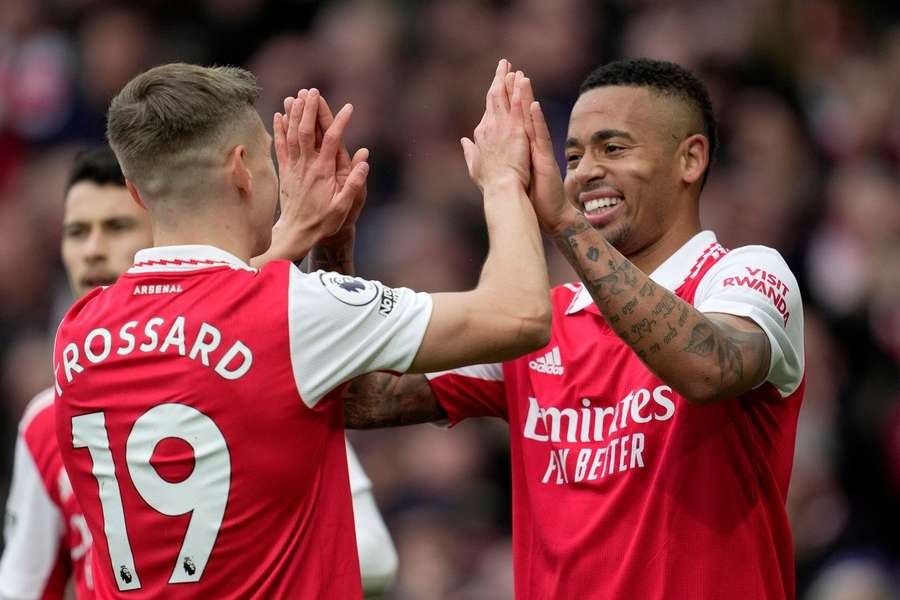 Trossard and Gabriel Jesus are not in Arsenal's plans