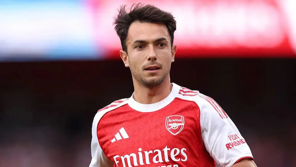 Martin Zubimendi planea salir del Arsenal en verano si no se afianza como titular
