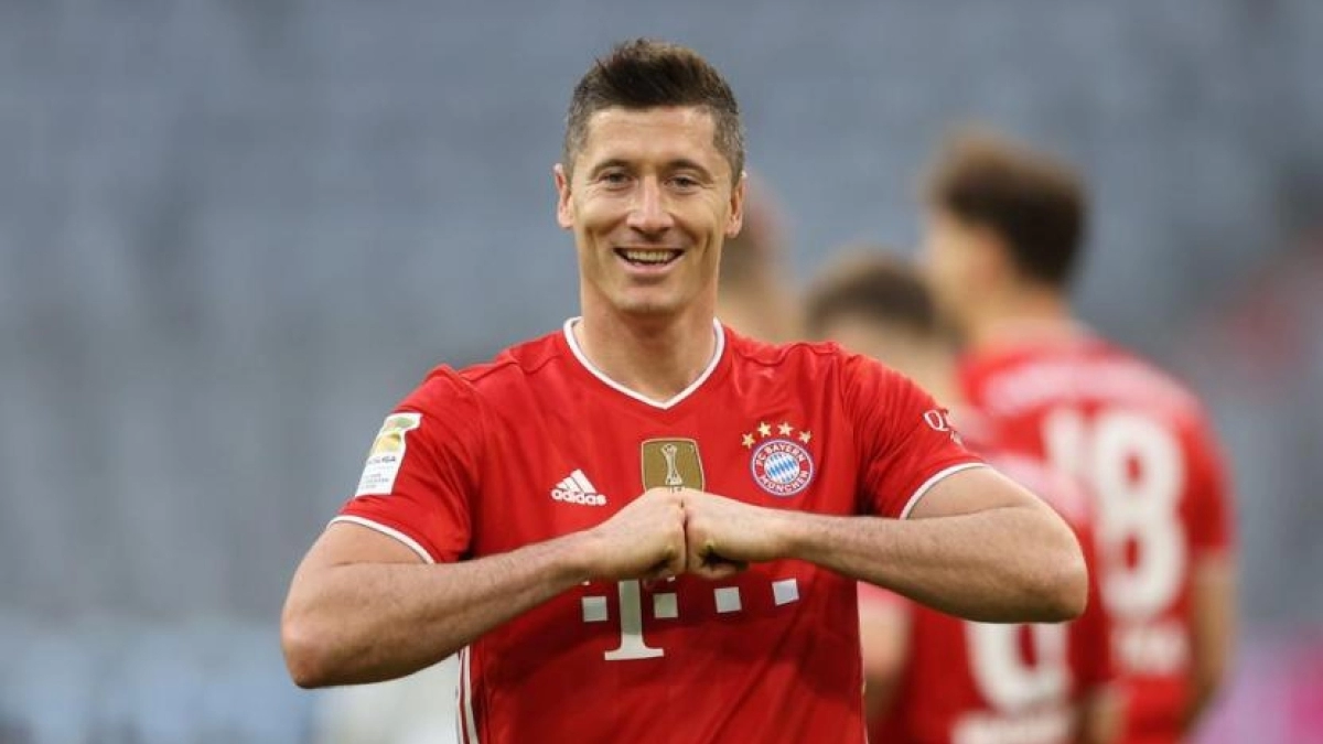 "Lewandowski podría ser el nuevo socio de Neymar./ Foto: Mundo Deportivo"