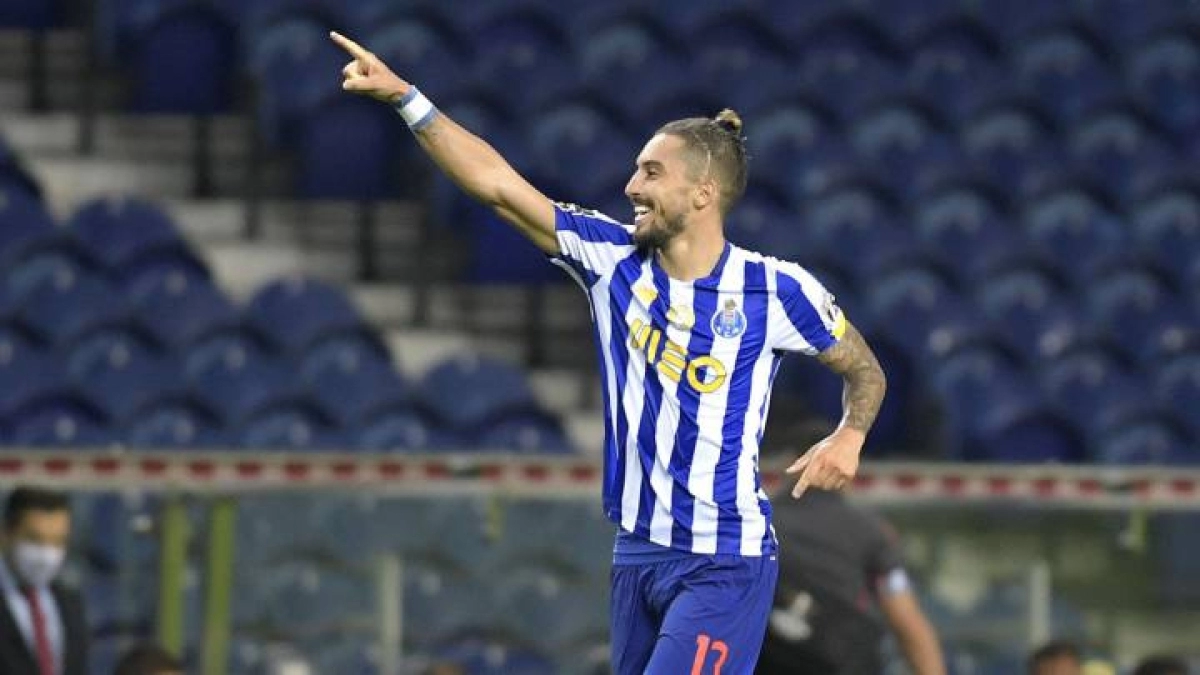 "Alex Telles podría volver a Oporto./ Foto:Diario AS"