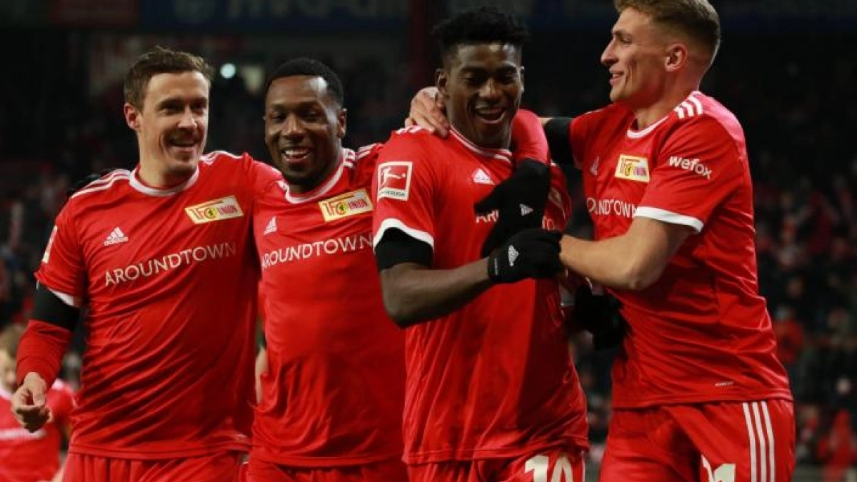 Los tres equipos de la Premier que pelean por un ex del Liverpool - Foto: Completesports.com