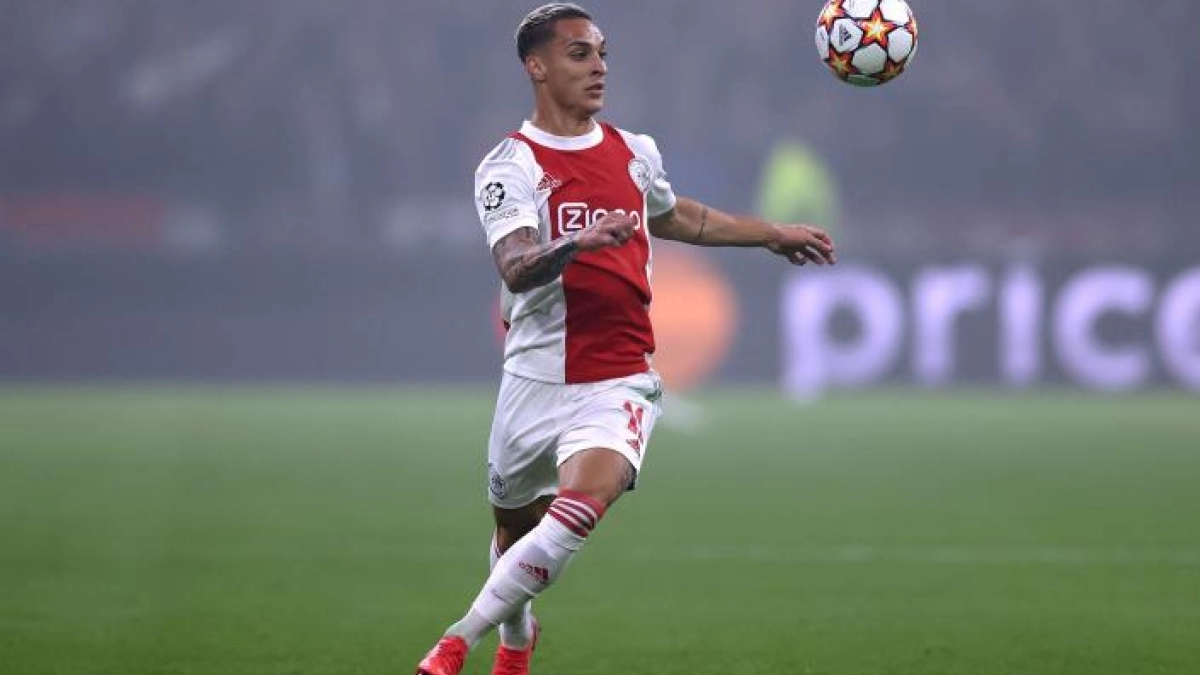Los 3 equipos de la Premier que pujan por Antony - Foto: PSG talk