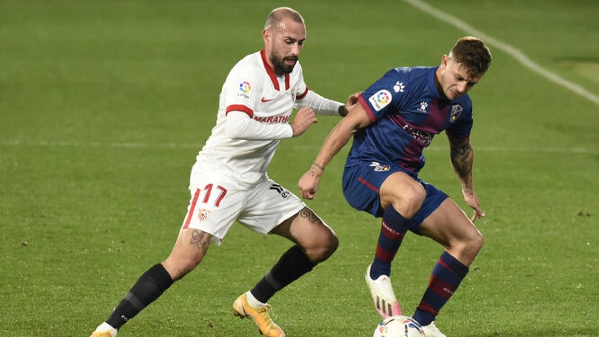 Aleix Vidal por fin se gana a Lopetegui / Diariodesevilla.es